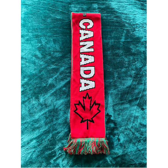 Soccer Special Match Scarf - Picture 2 of 11